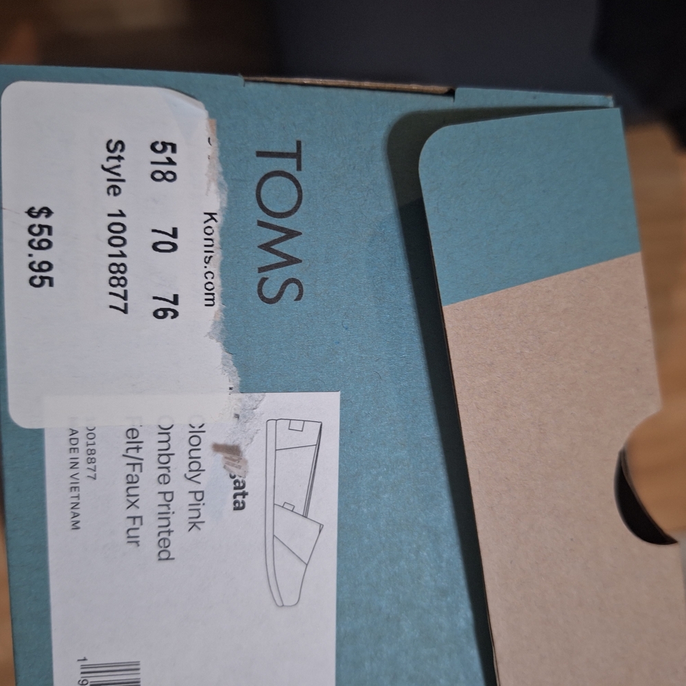 TOMS Women's Multicolor Slip-On Shoes - Picture 8 of 8